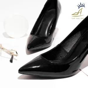 Cân đối ngân sách sản xuất giày tháng 10 - Yếu tố sống còn cho thương hiệu thời trang 1 cân đối ngân sách sản xuất giày tại Tuấn Hùng Shoes