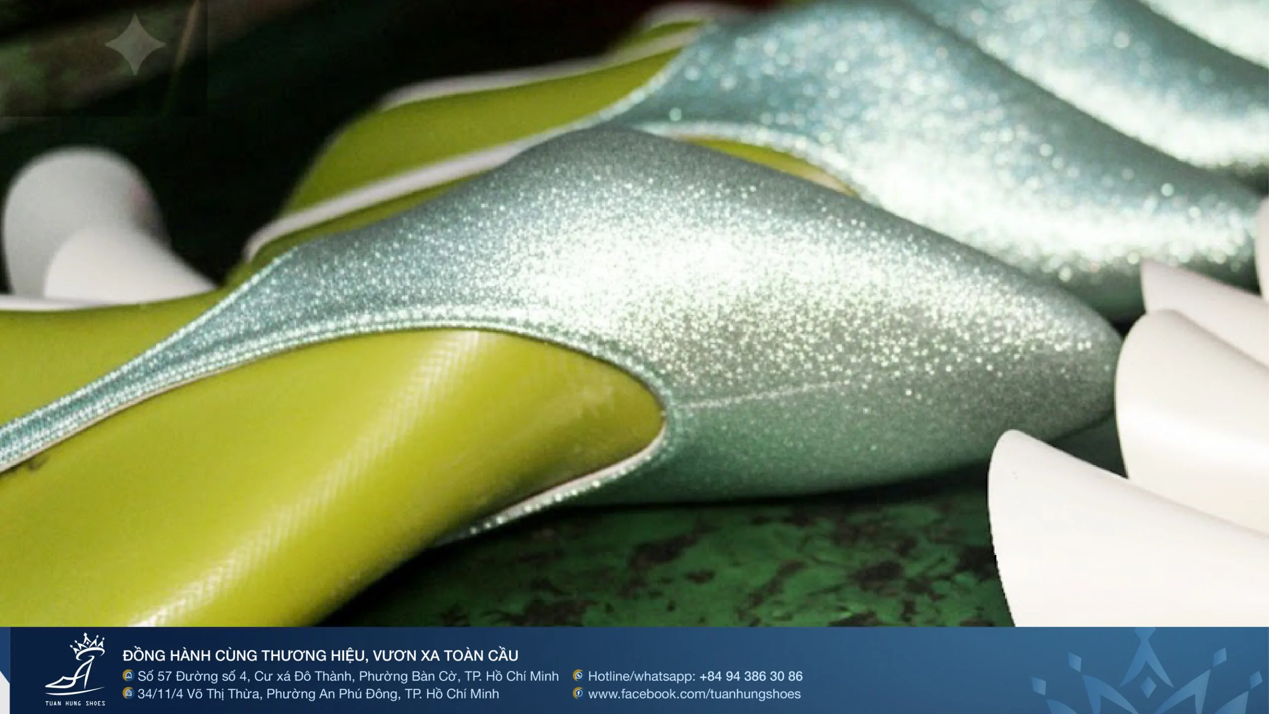 GIÀY TẾT 2026 – 7 XU HƯỚNG GIÀY TẾT ĐẸP & SÀNH ĐIỆU NHẤT 3 GIÀY TẾT