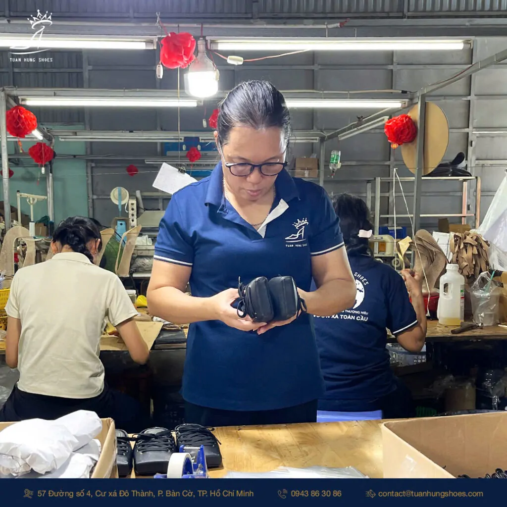 NĂNG LỰC R&D TRONG NGÀNH GIÀY: CHÌA KHÓA GIÚP LOCAL BRAND ĐỘT PHÁ DOANH THU 6 năng-lực-R&D-ngành-giày