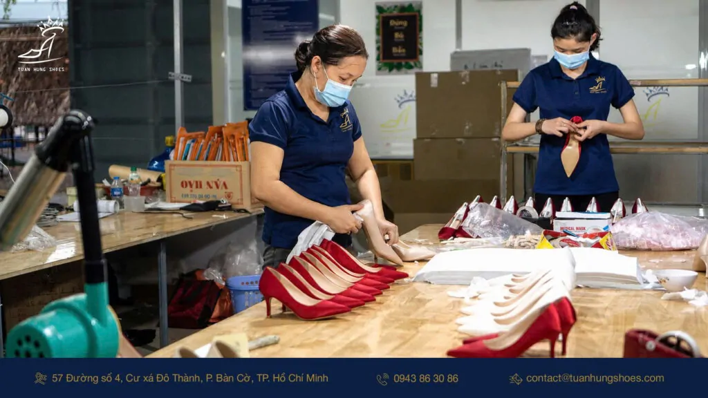 TUẤN HÙNG SHOES: XƯỞNG SẢN XUẤT GIÀY NỮ UY TÍN CHO LỘ TRÌNH MỞ RỘNG QUY MÔ BRAND 3 xuong-san-xuat-giay-nu-uy-tin1